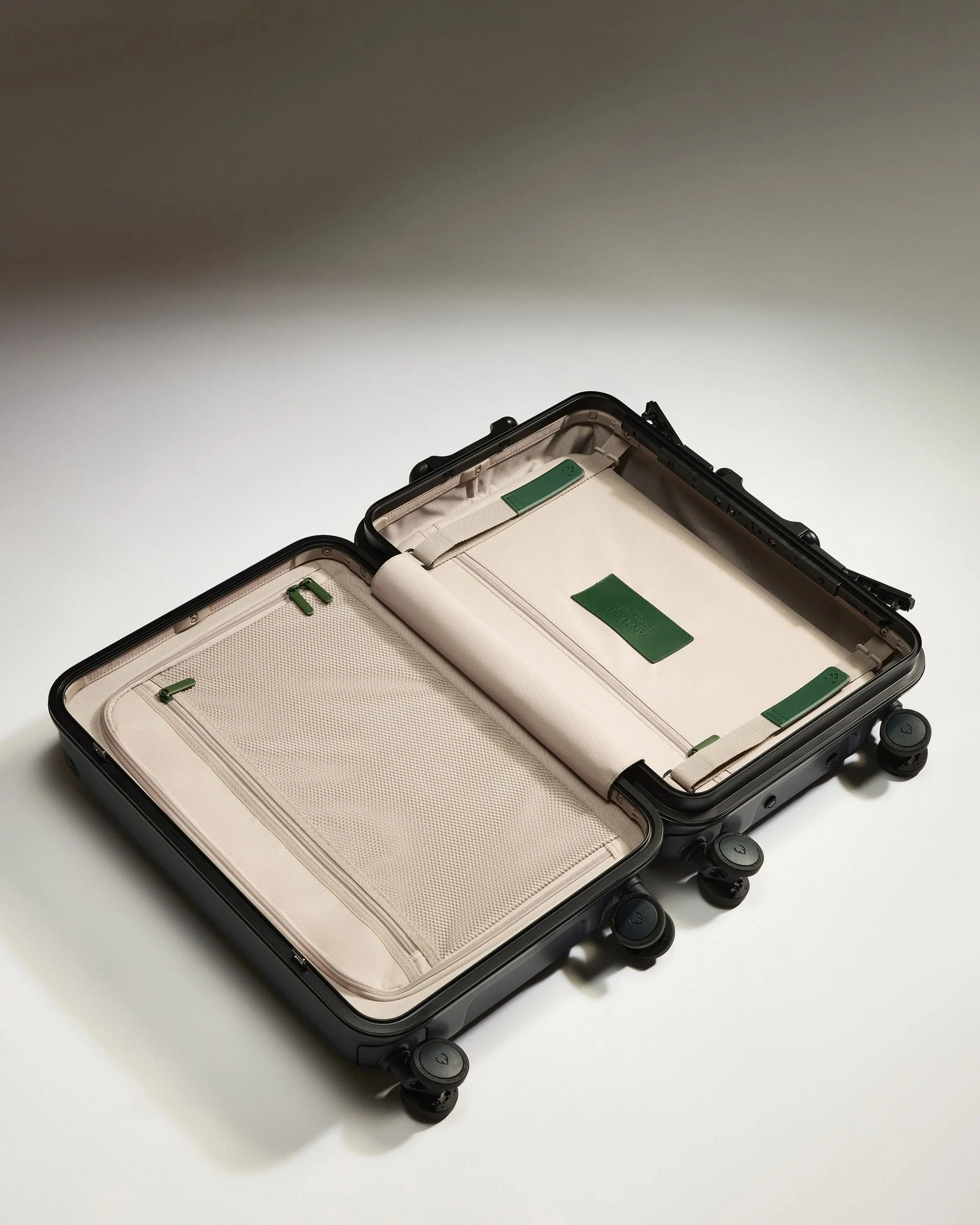 Cabin Suitcase in Basalt Navy - Heritage Stripe - Image 3