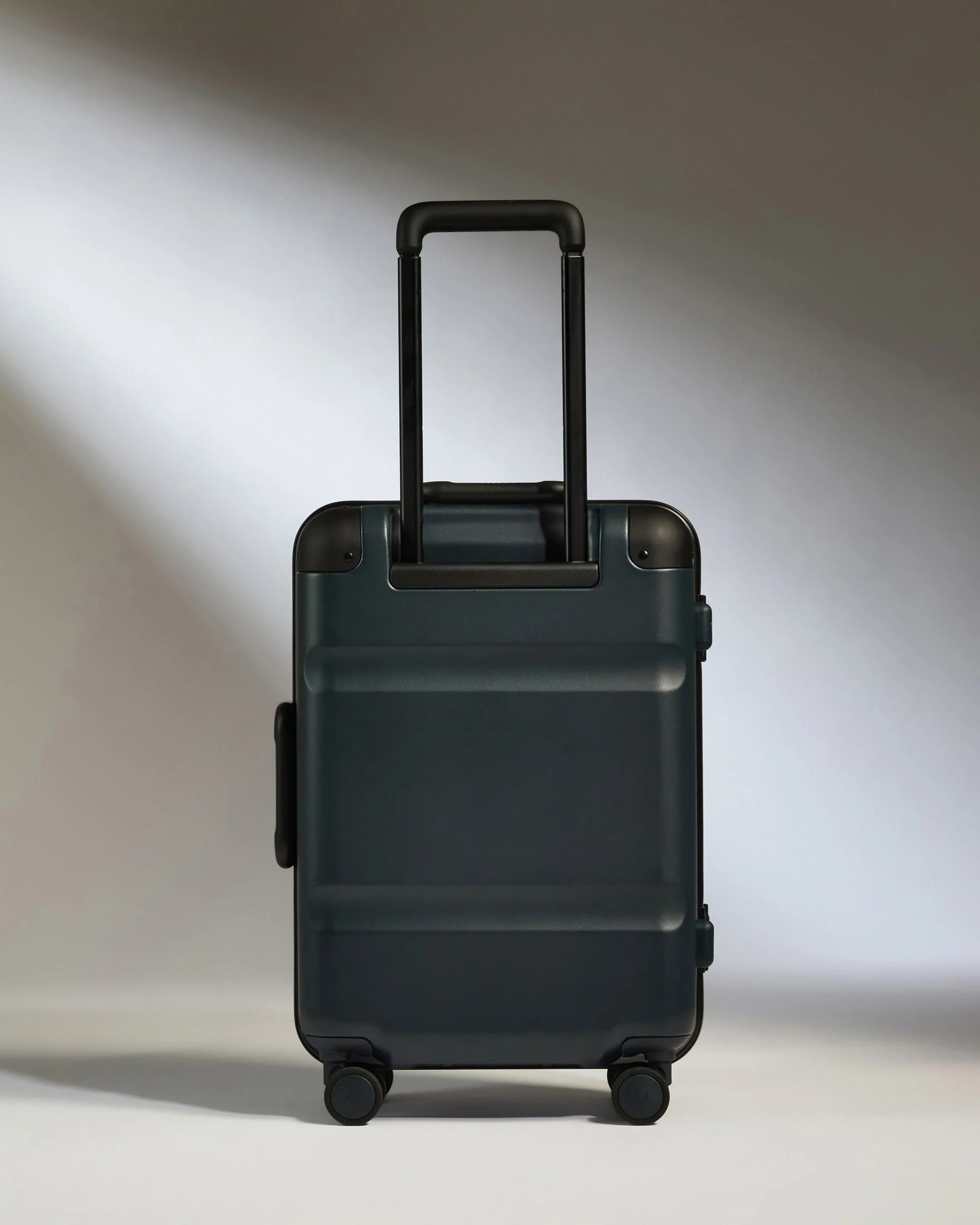 Cabin Suitcase in Basalt Navy - Heritage Stripe - Image 6