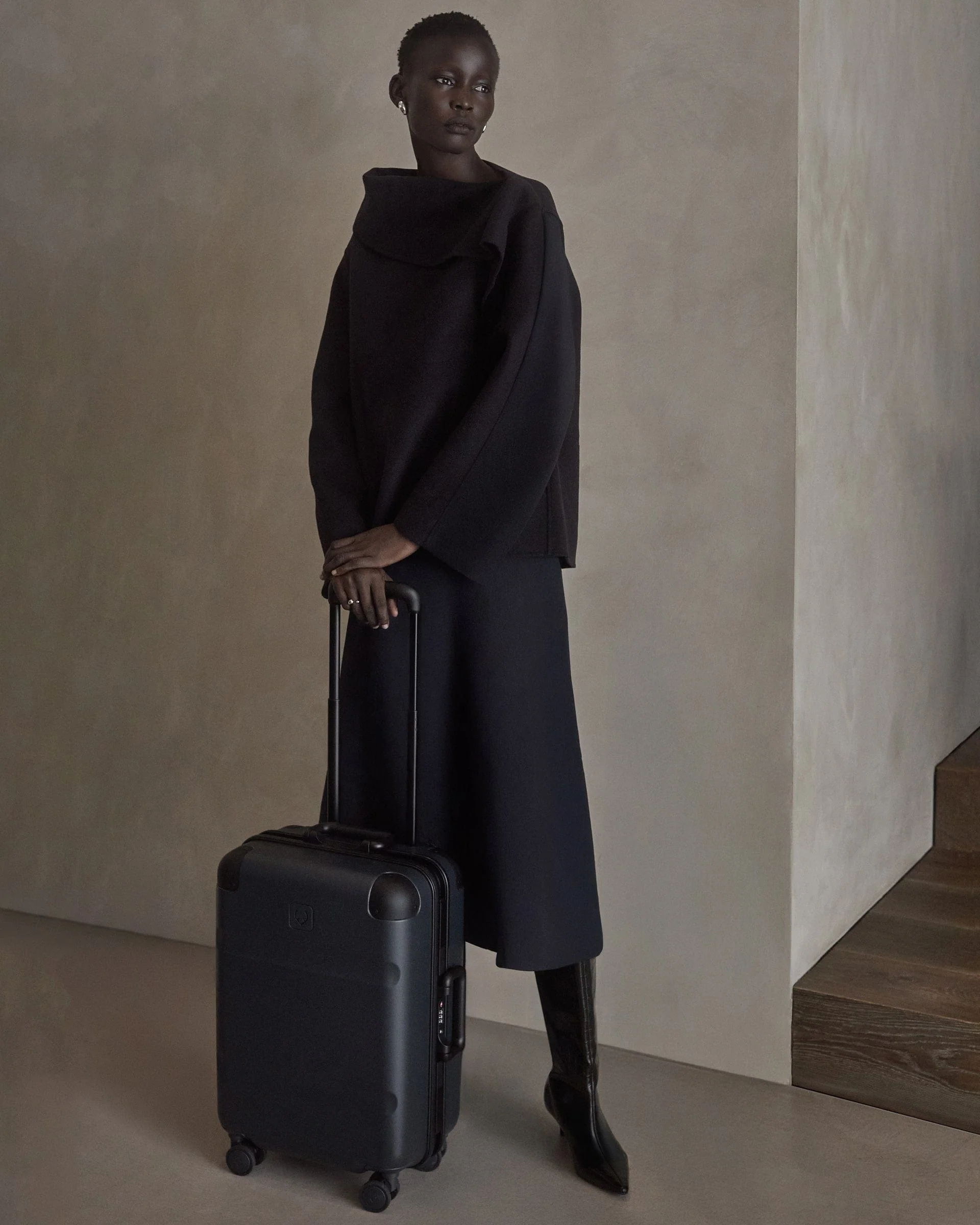 Cabin Suitcase in Basalt Navy - Heritage Stripe - Image 7