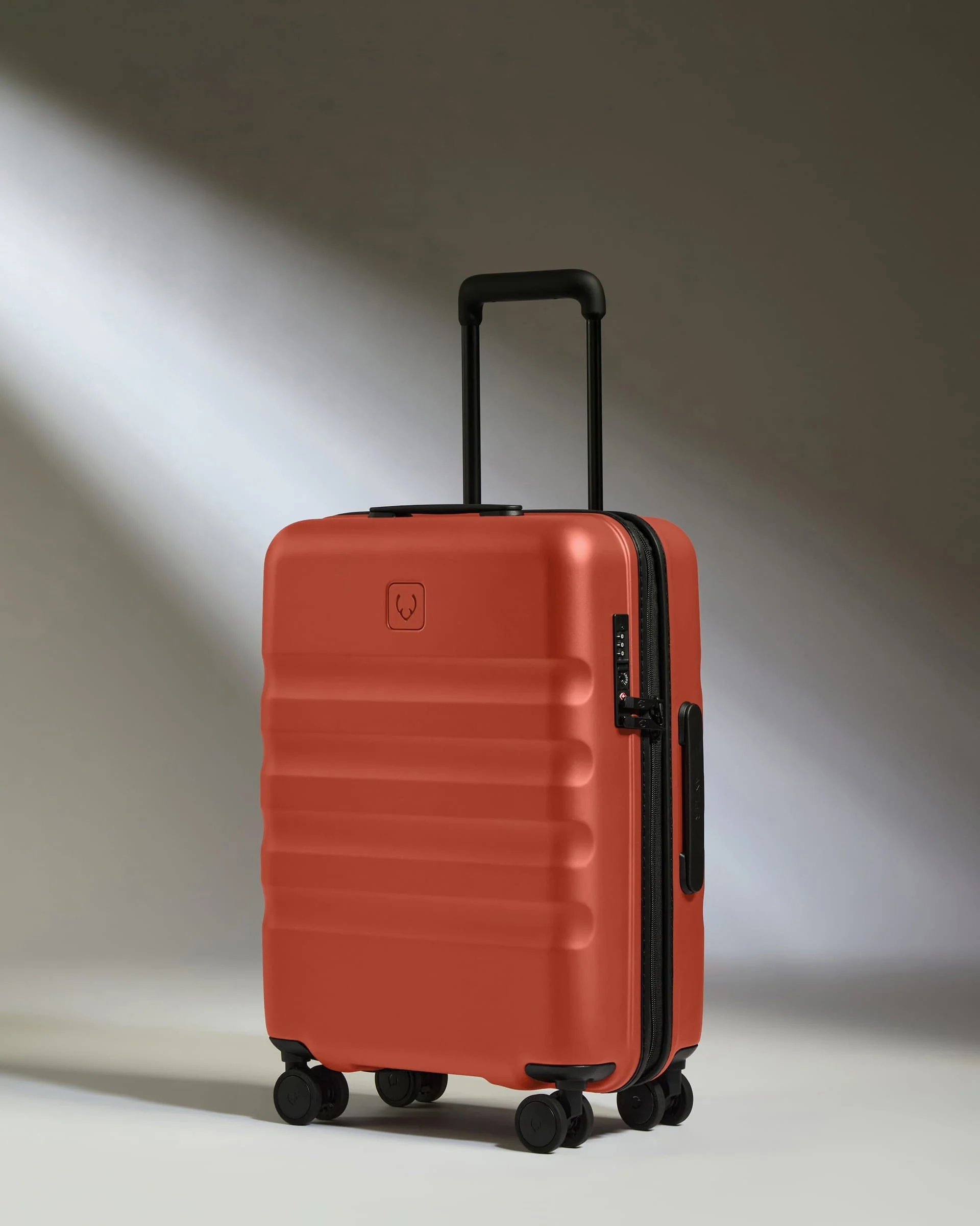 Cabin Suitcase in Buckthorn Red - Icon Stripe