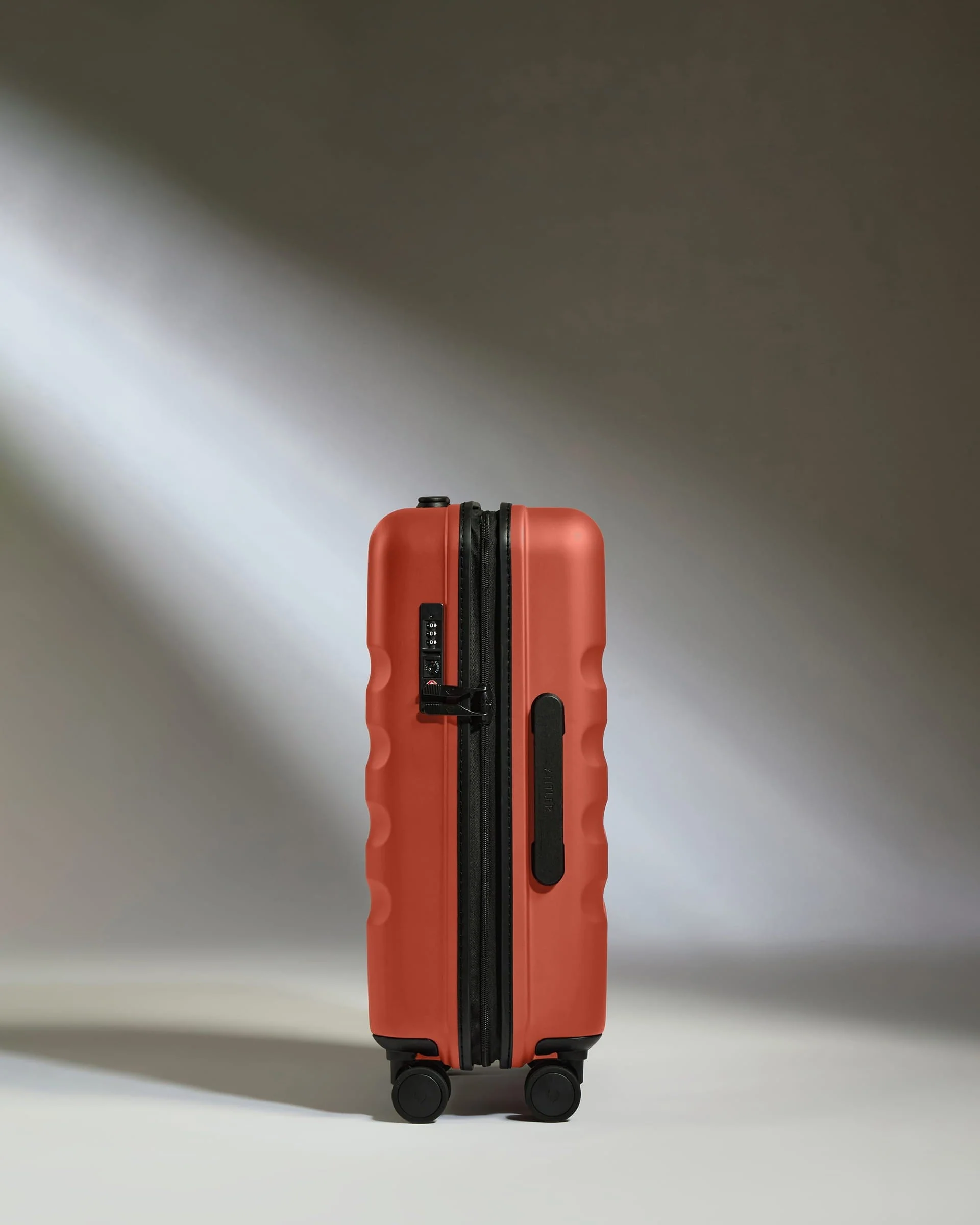 Cabin Suitcase in Buckthorn Red - Icon Stripe - Image 4