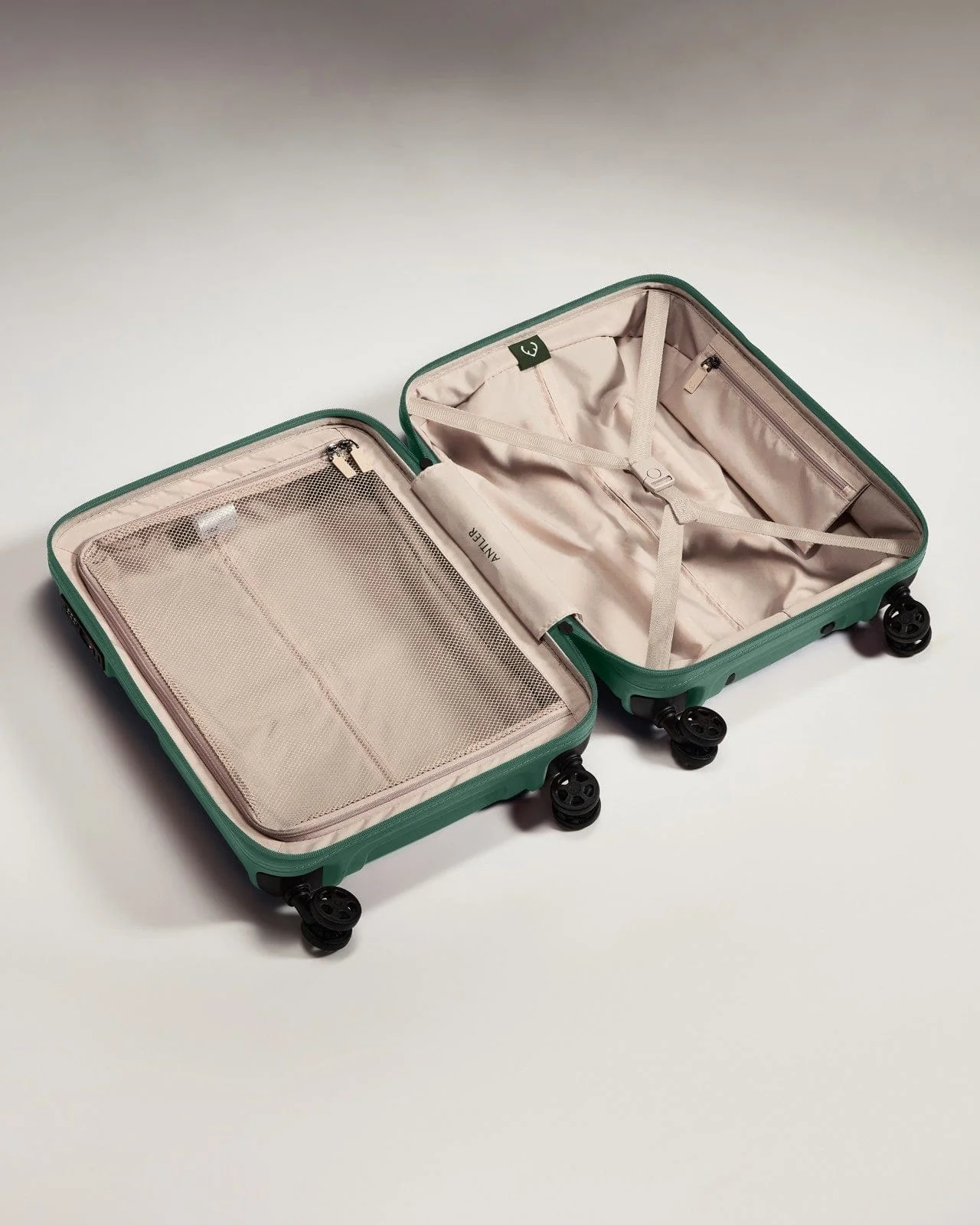 Cabin Suitcase in Seagrass Green - Single Stripe - Image 3