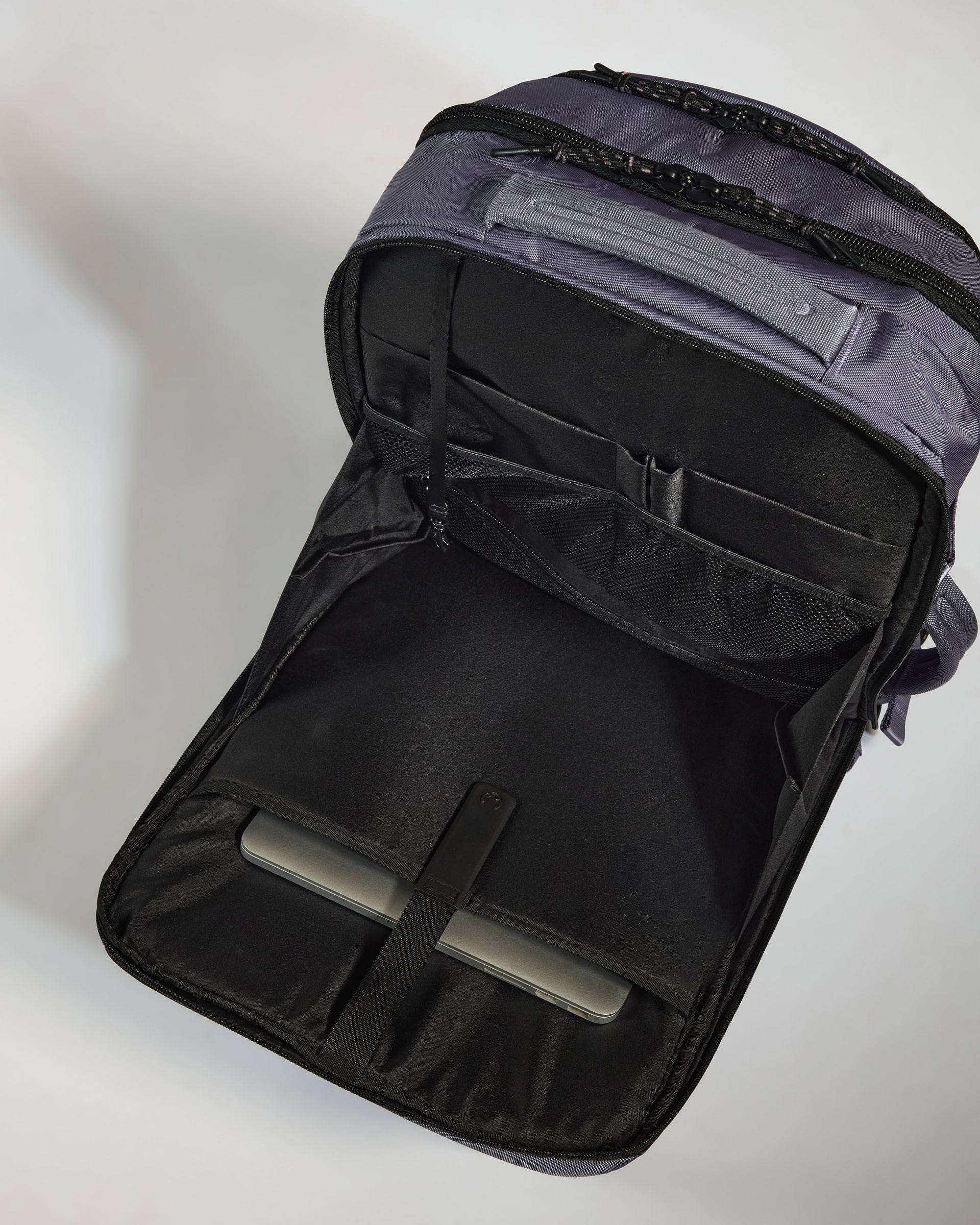 Discovery 45L Backpack in Meadow Purple - Image 4