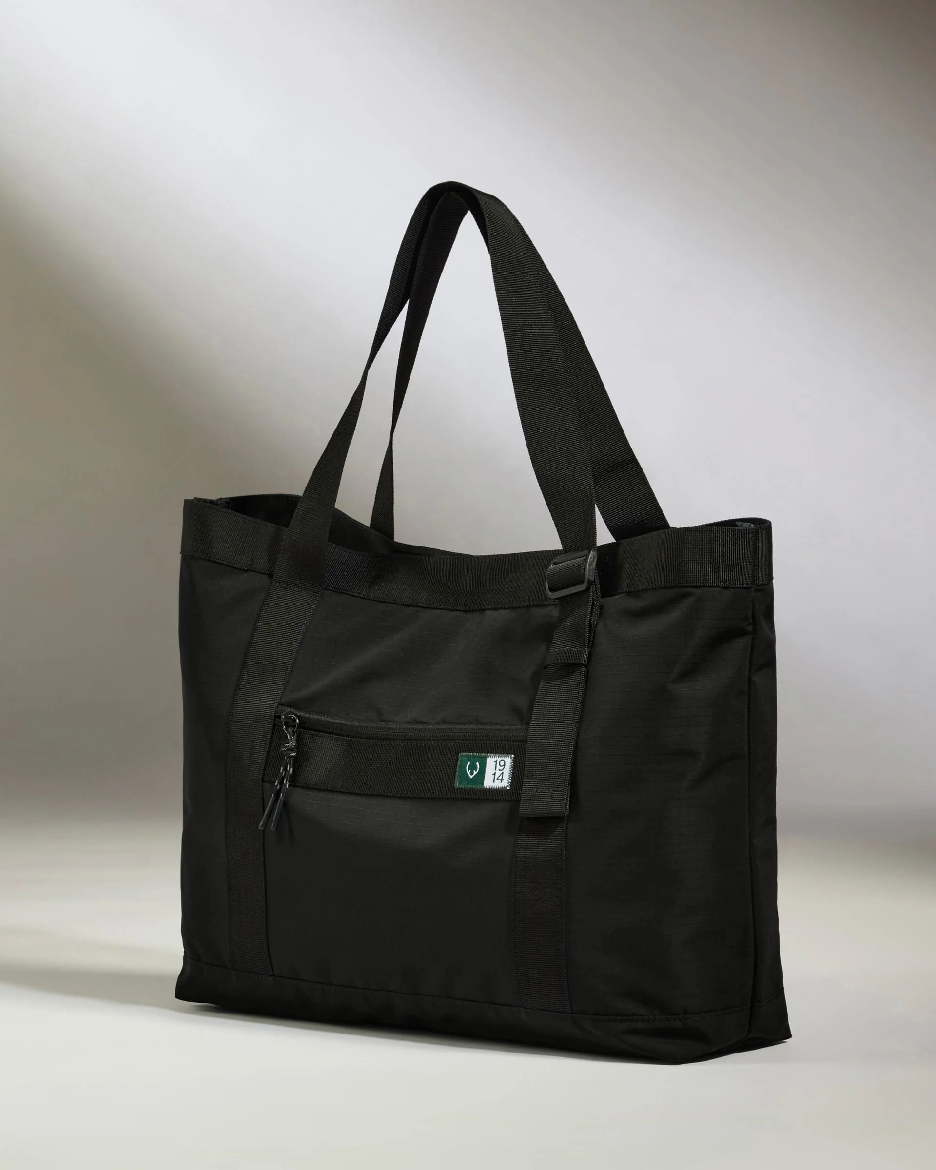 Essential Tote Bag in Black