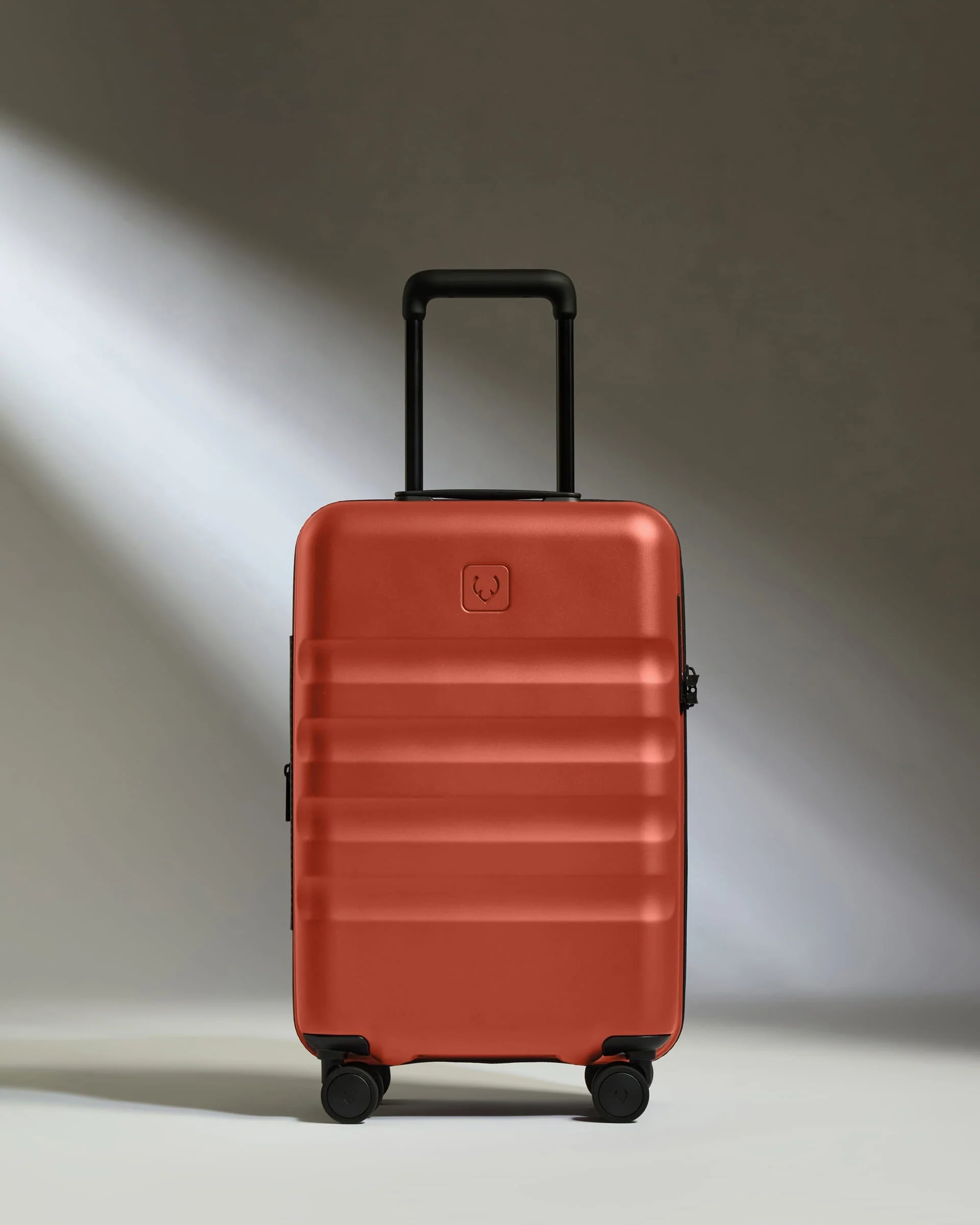 Expandable Cabin Suitcase in Buckthorn Red - Icon Stripe - Image 6