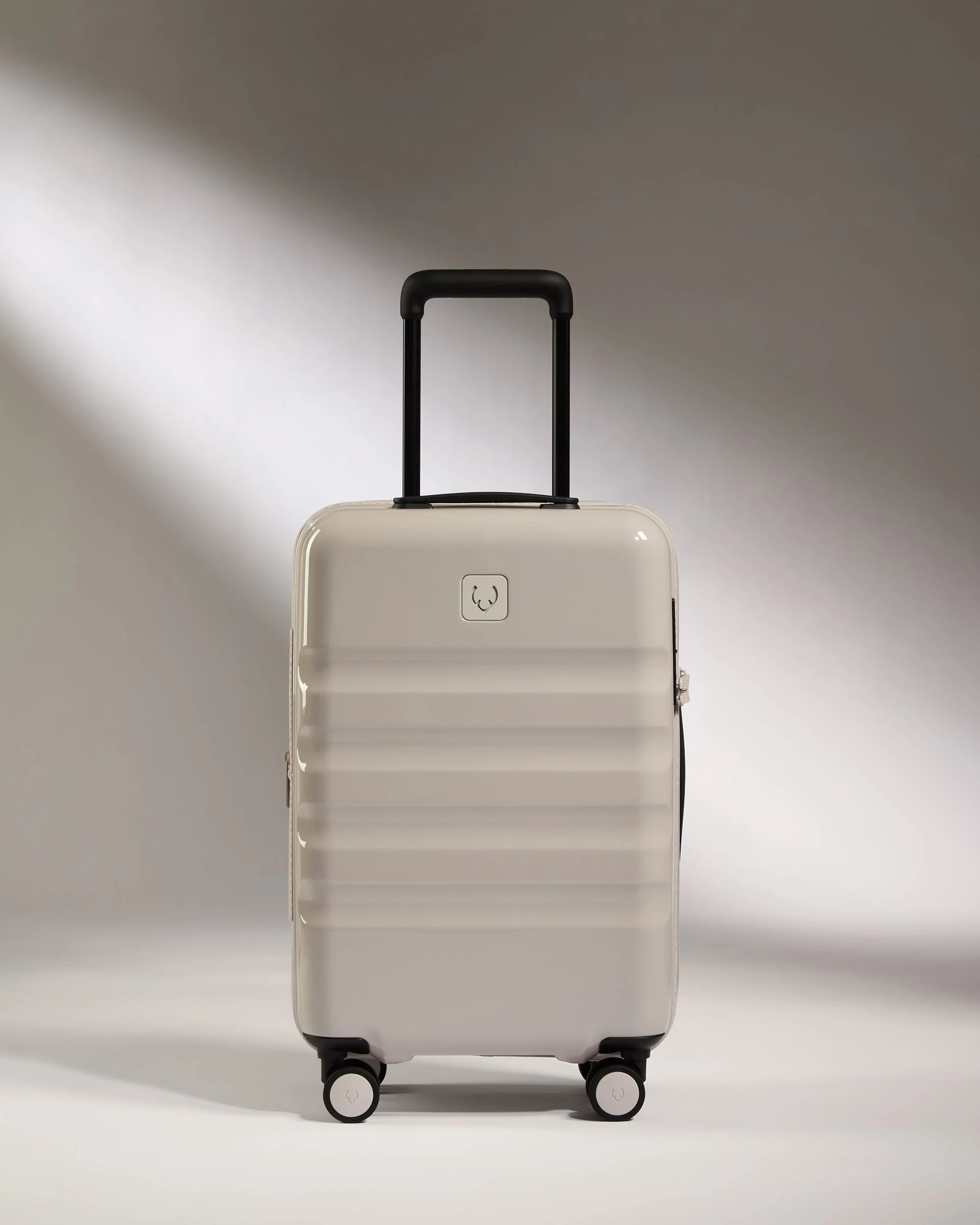 Expandable Cabin Suitcase in Taupe Gloss - Icon Stripe - Image 5