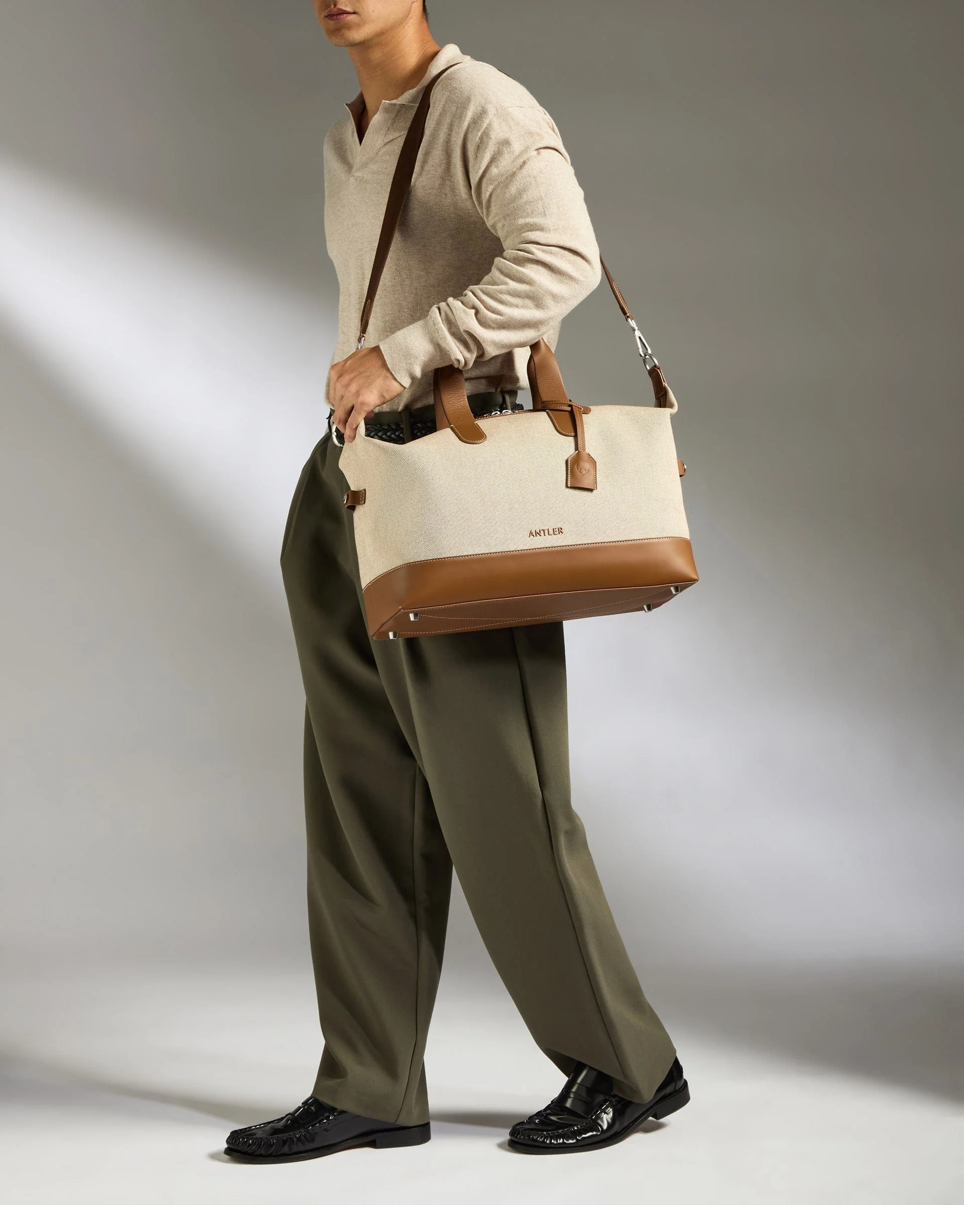 Heritage Overnight Bag in Natural - Image 4