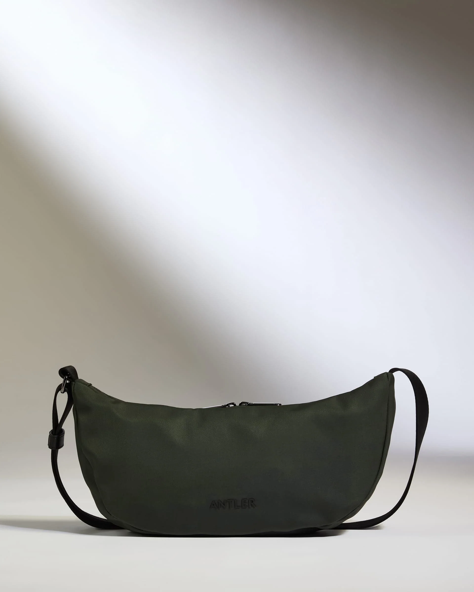 Icon Slingbag in Dark Khaki - Image 3