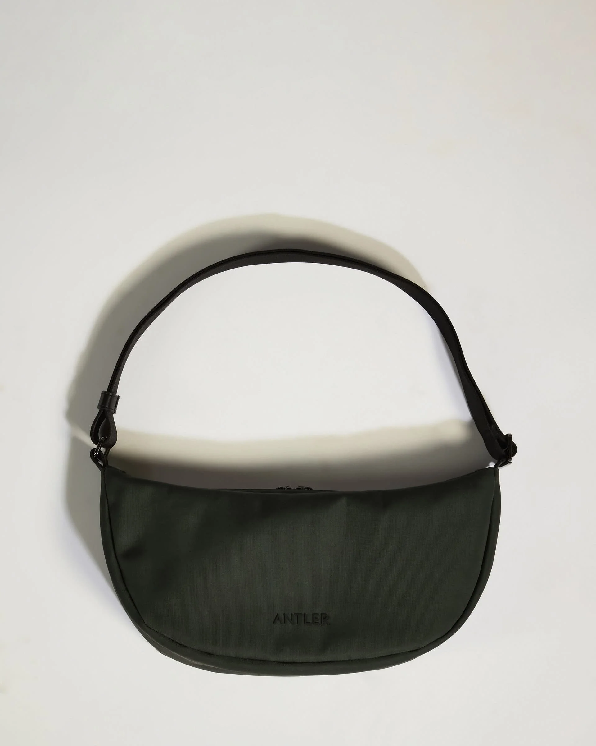 Icon Slingbag in Dark Khaki - Image 5