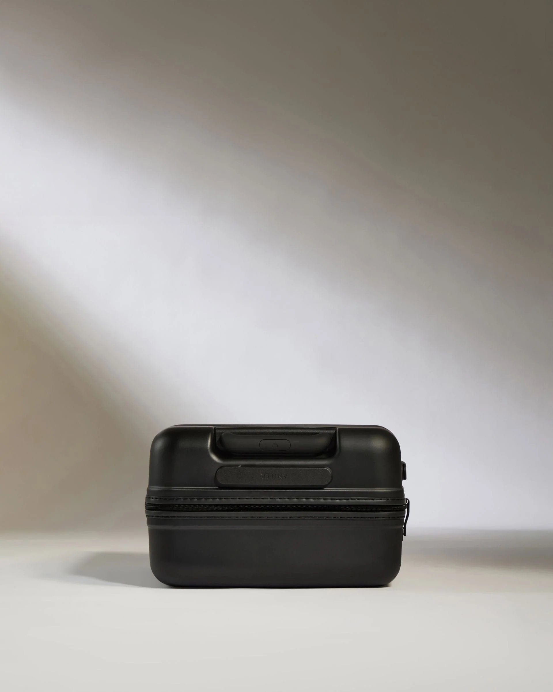 Large Cabin Suitcase in Black - Icon Stripe - Image 5