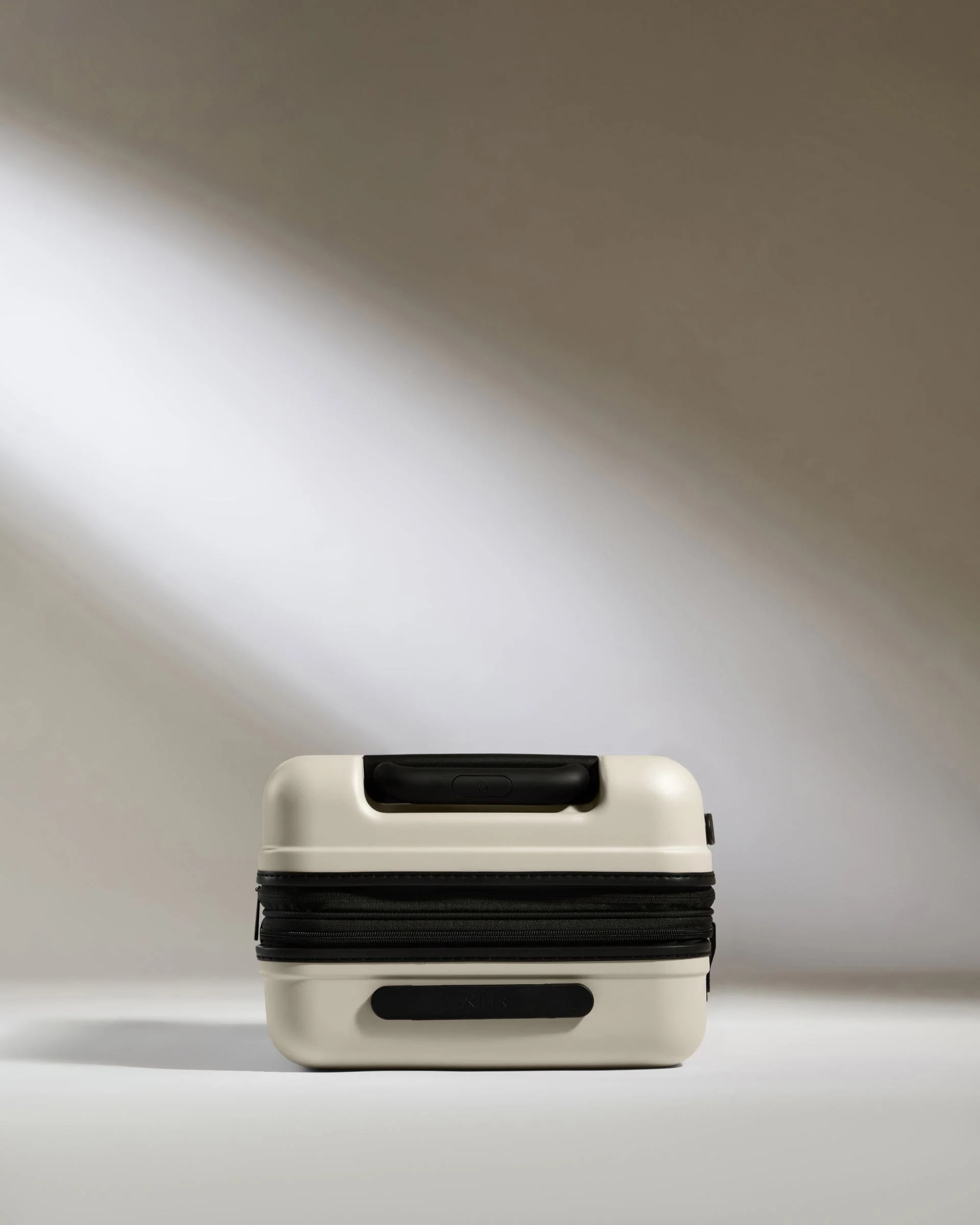 Expandable Cabin Suitcase in Taupe - Icon Stripe - Image 5