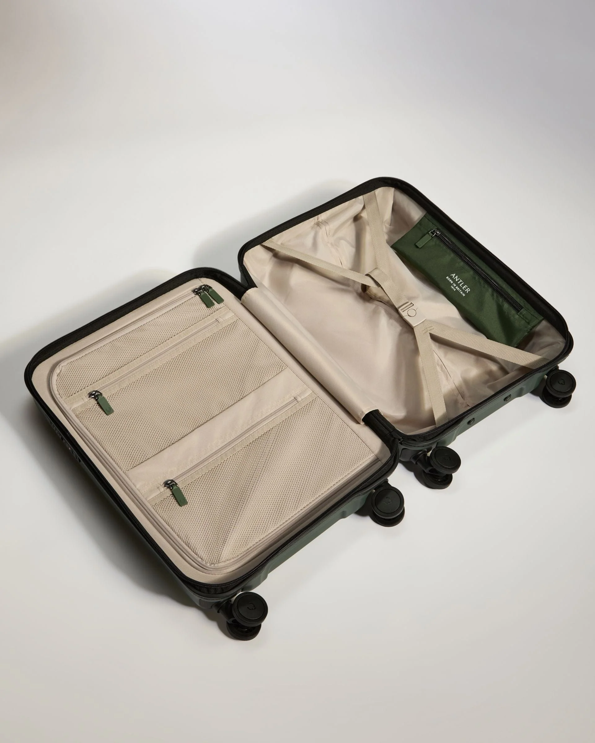 Cabin Suitcase in Antler Green - Icon Stripe - Image 3