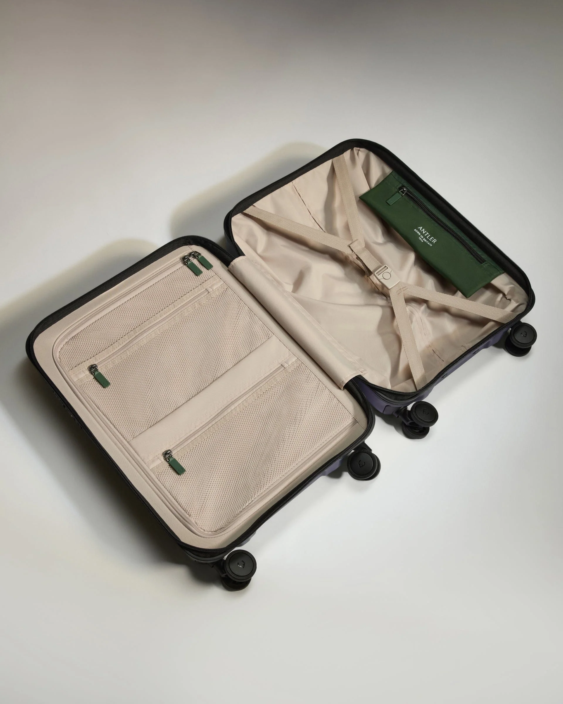 Cabin Suitcase in Indigo Blue - Icon Stripe - Image 3