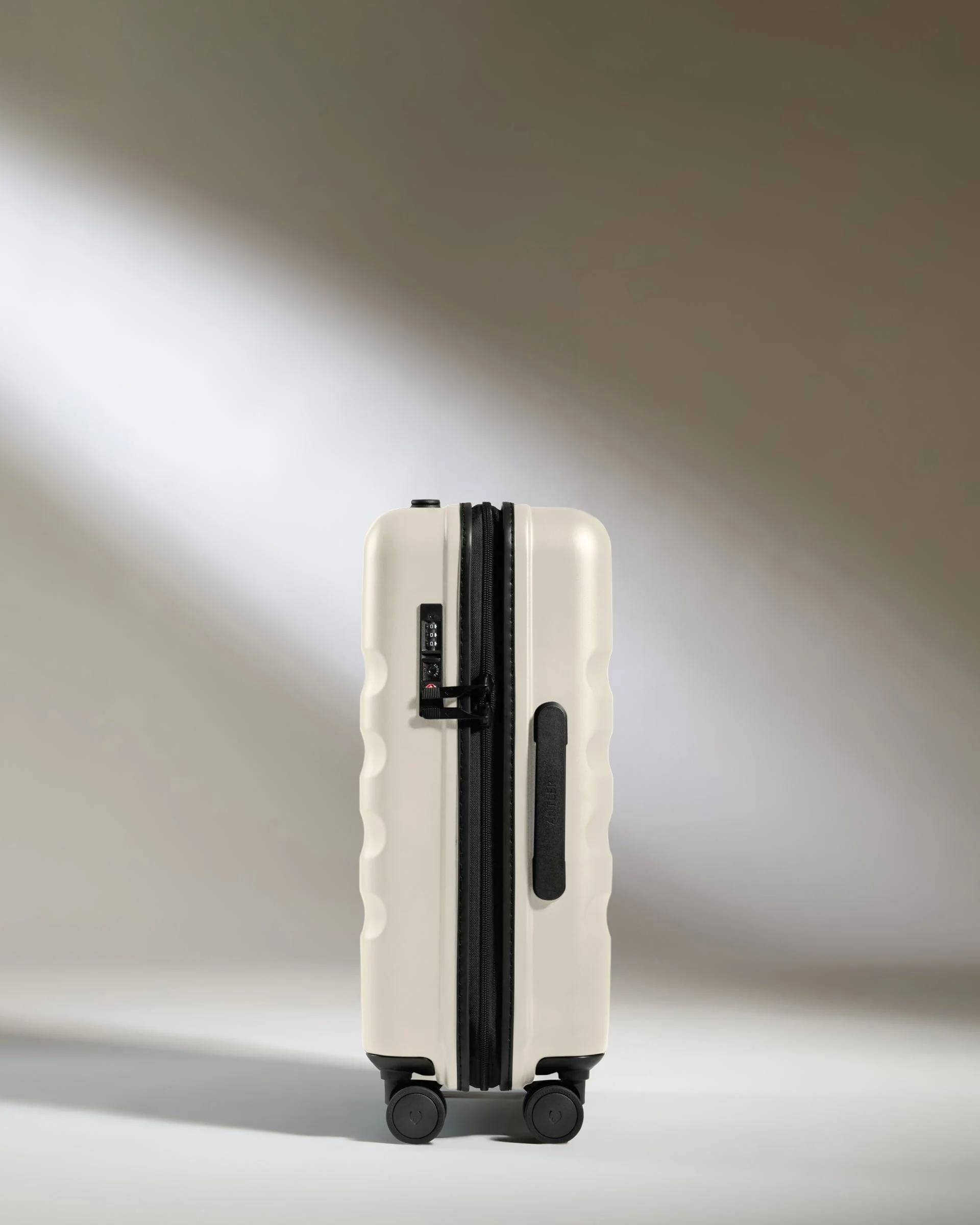 Cabin Suitcase in Taupe - Icon Stripe - Image 5