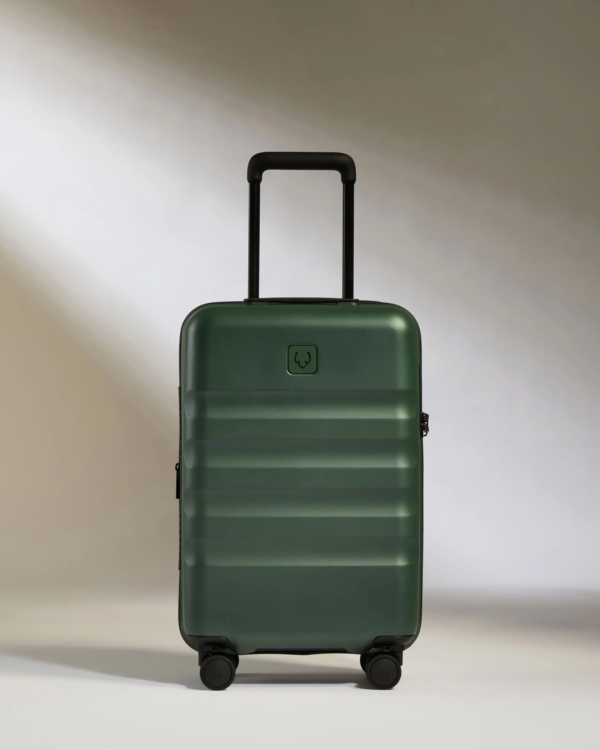 Expandable Cabin Suitcase Set in Antler Green - Icon Stripe - Image 5