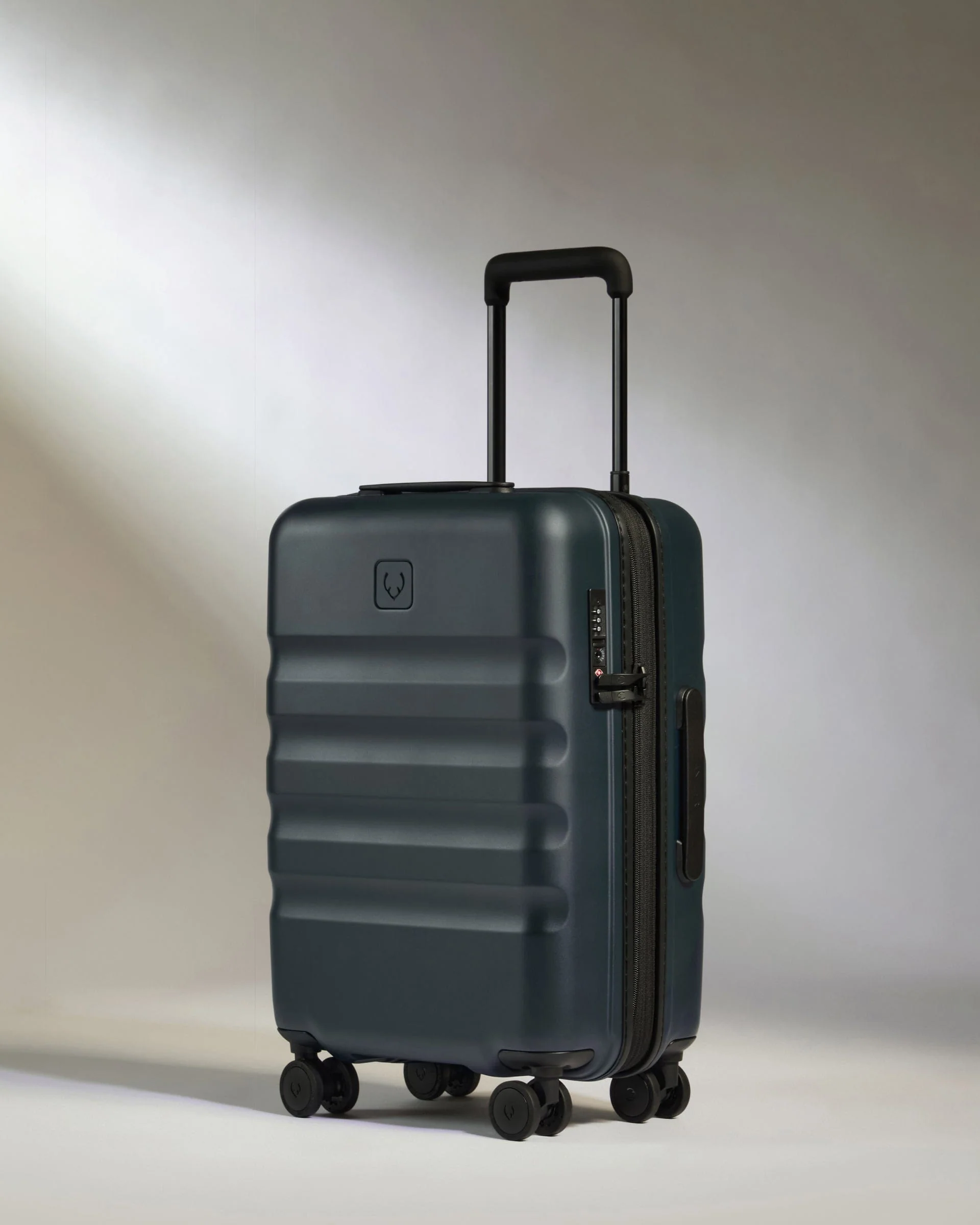 Expandable Cabin Suitcase Set in Indigo Blue - Icon Stripe - Image 3