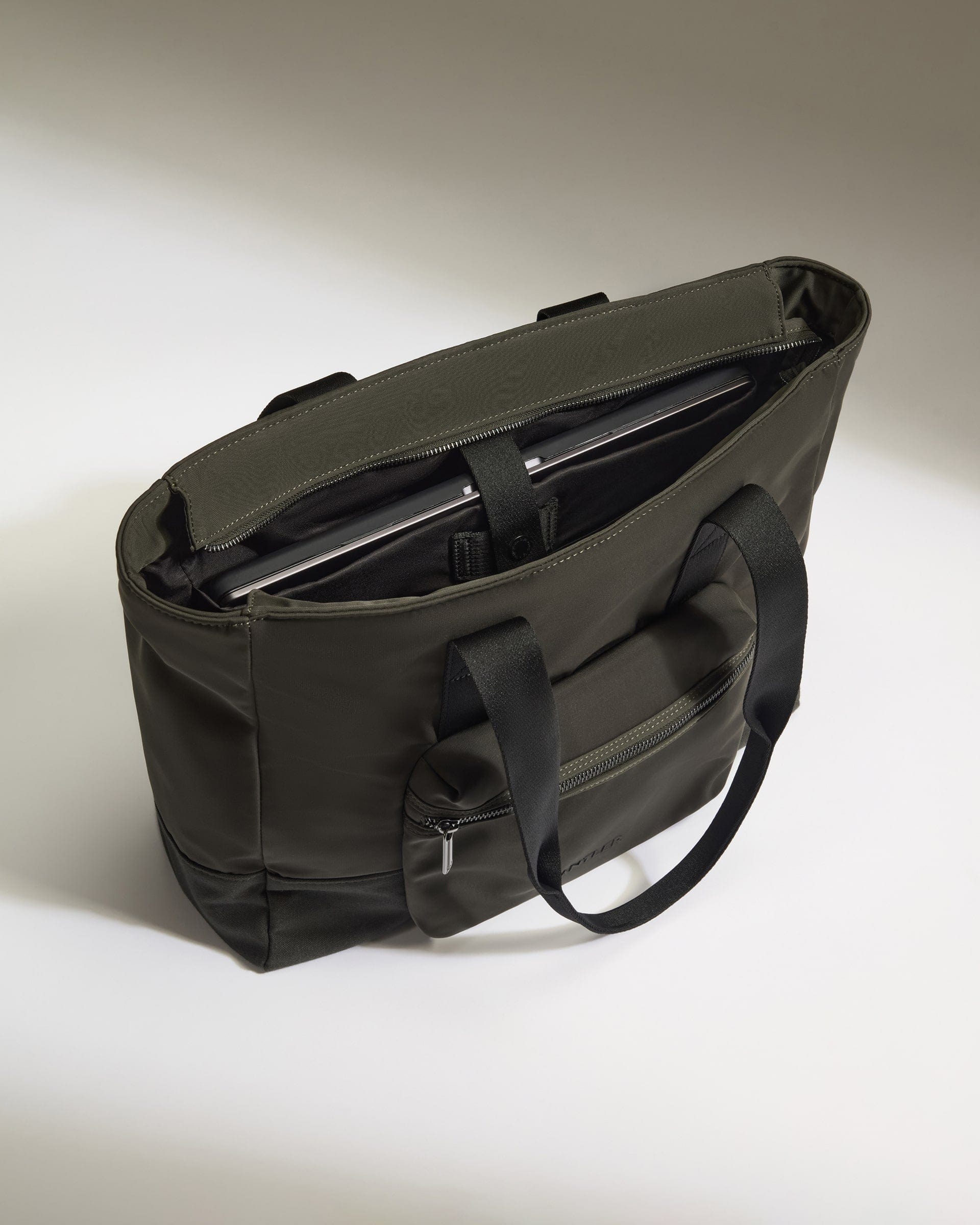 Icon Tote Bag in Dark Khaki Green - Image 4