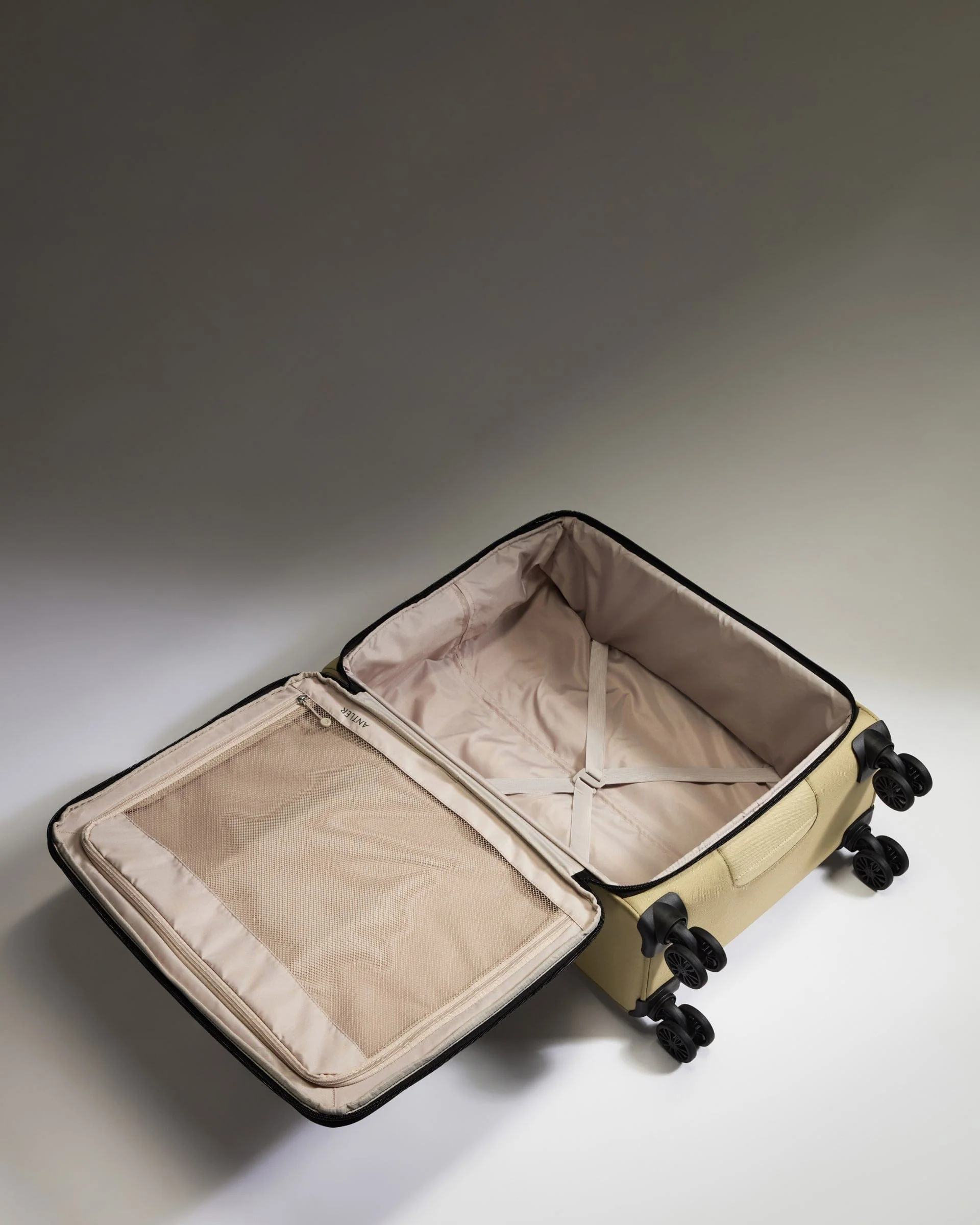 Lightest Medium Suitcase in Sand - Soft Stripe 2.0 - Image 3
