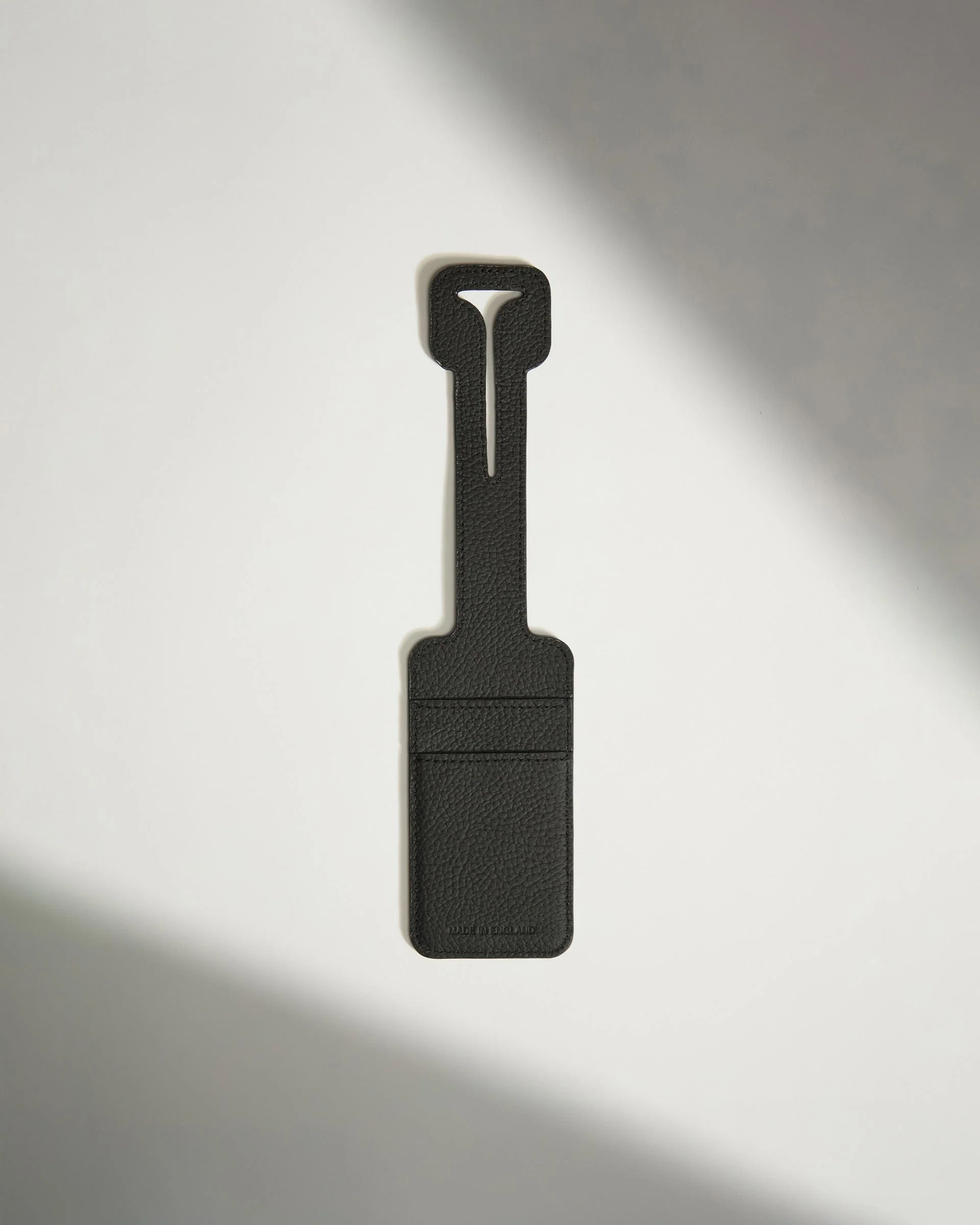 Luggage Tag in Black Leather - Heritage - Image 4