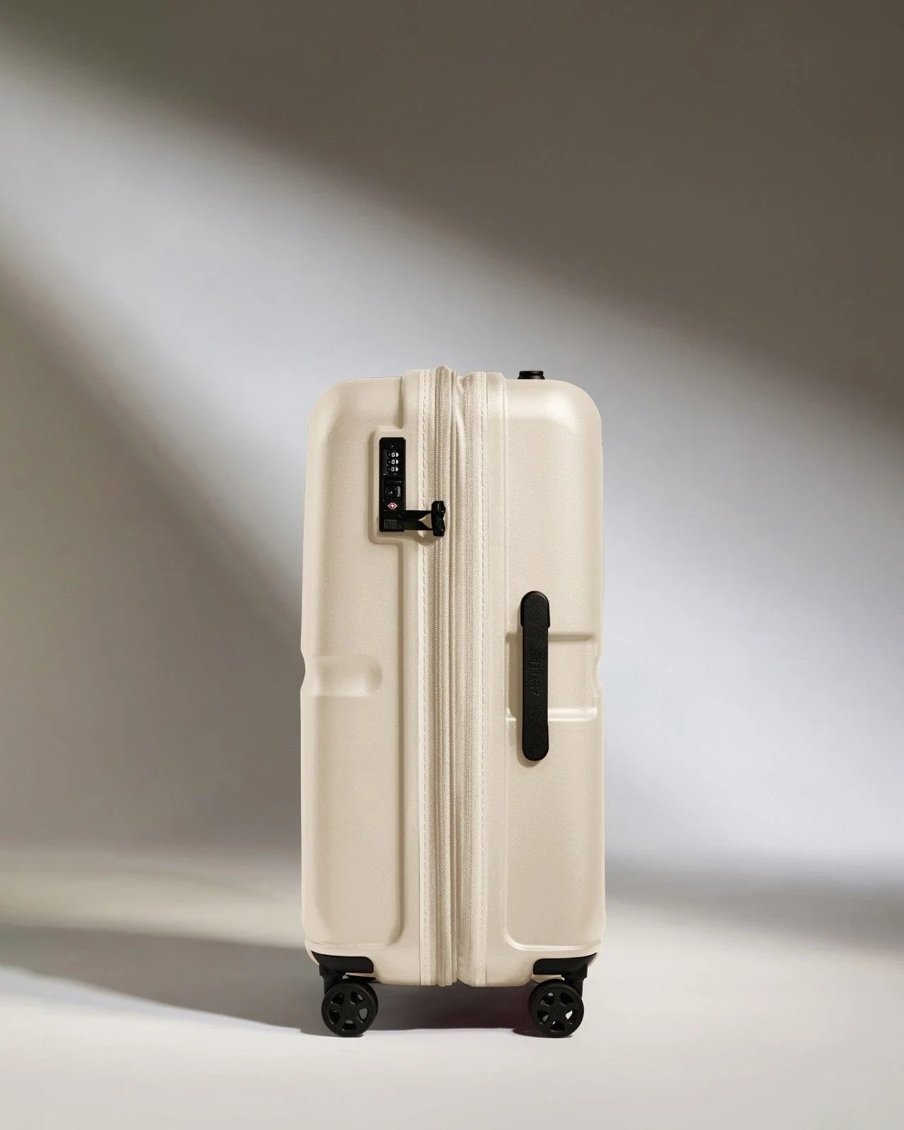 Medium Suitcase in Warm Taupe - Single Stripe - Image 4