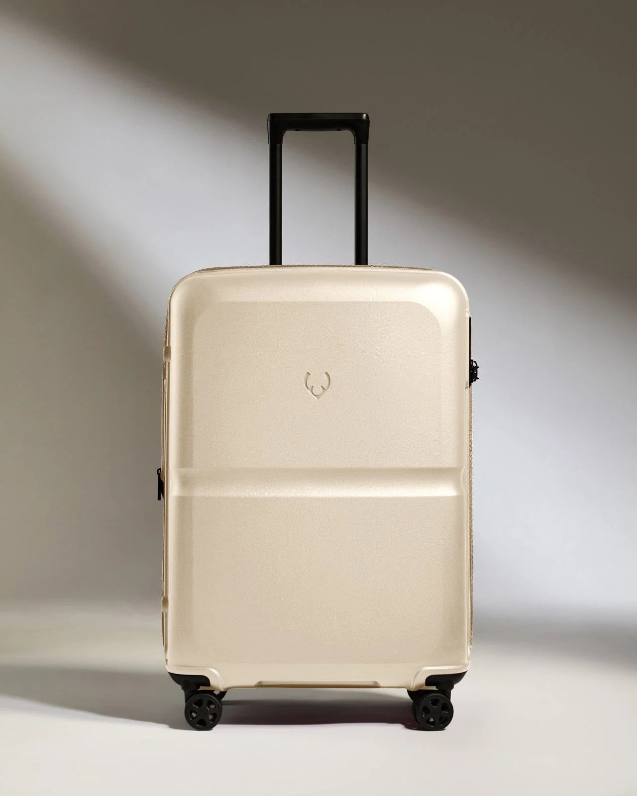 Medium Suitcase in Warm Taupe - Single Stripe - Image 5