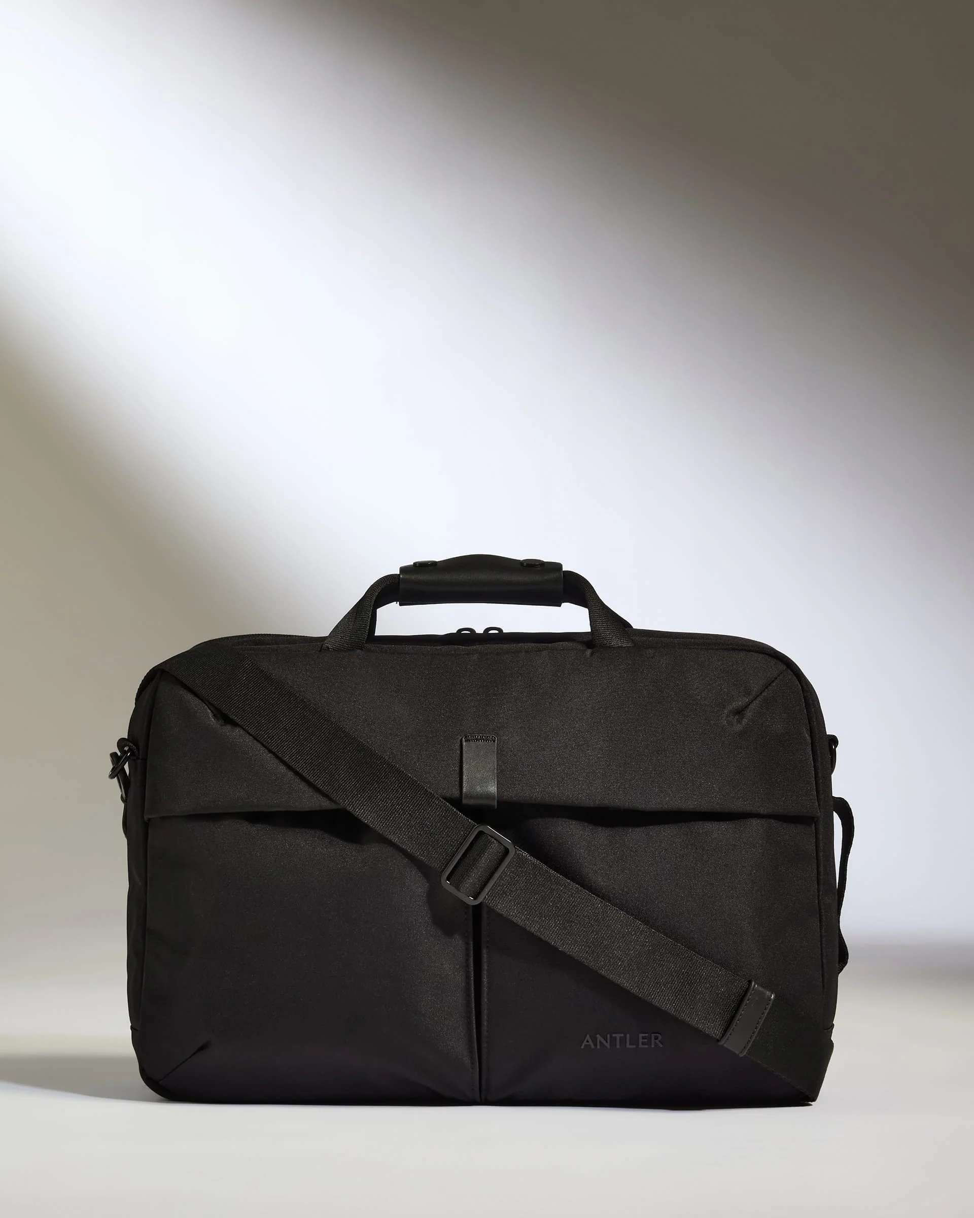 Messenger Bag in Black - Urban Light - Image 2