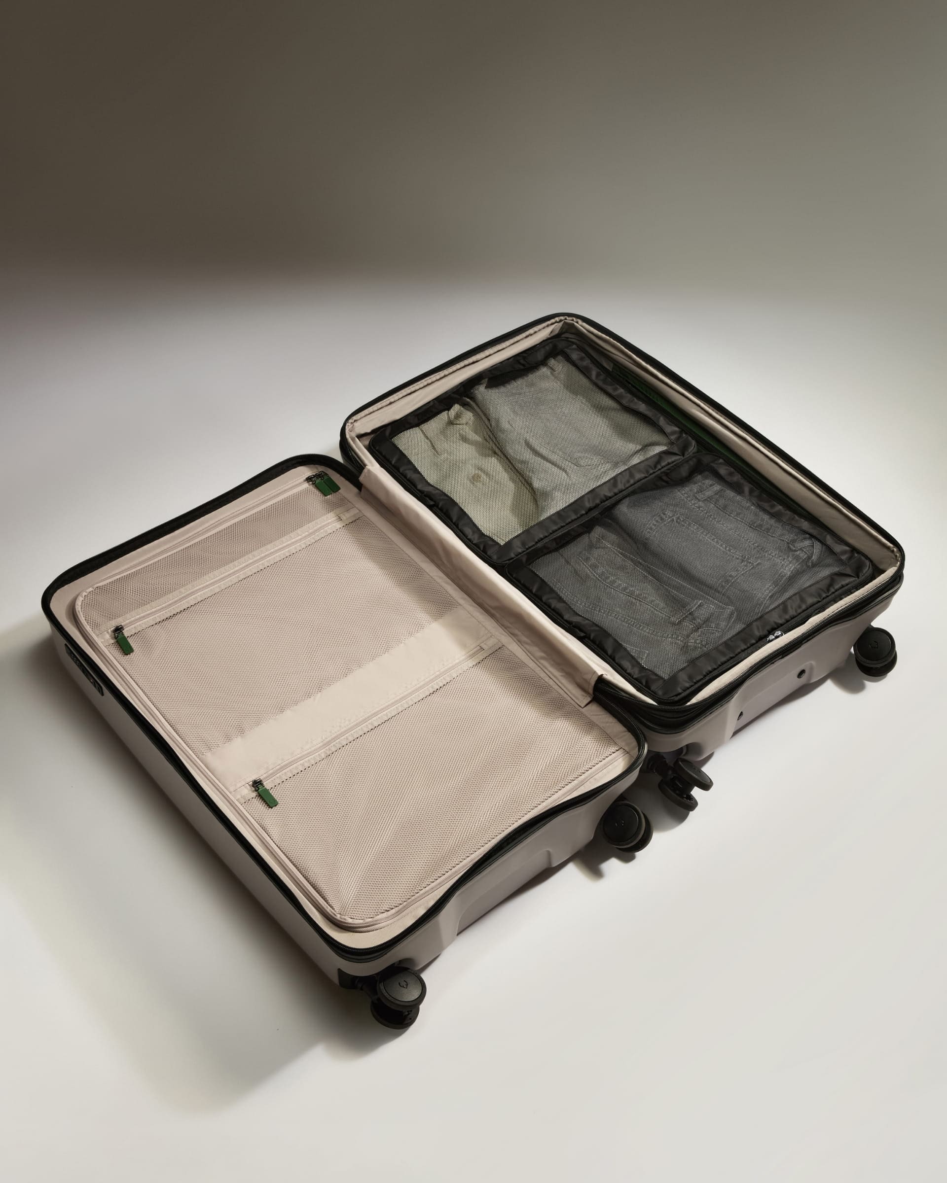 Packing Cubes in Black - Set of 3 - Image 4