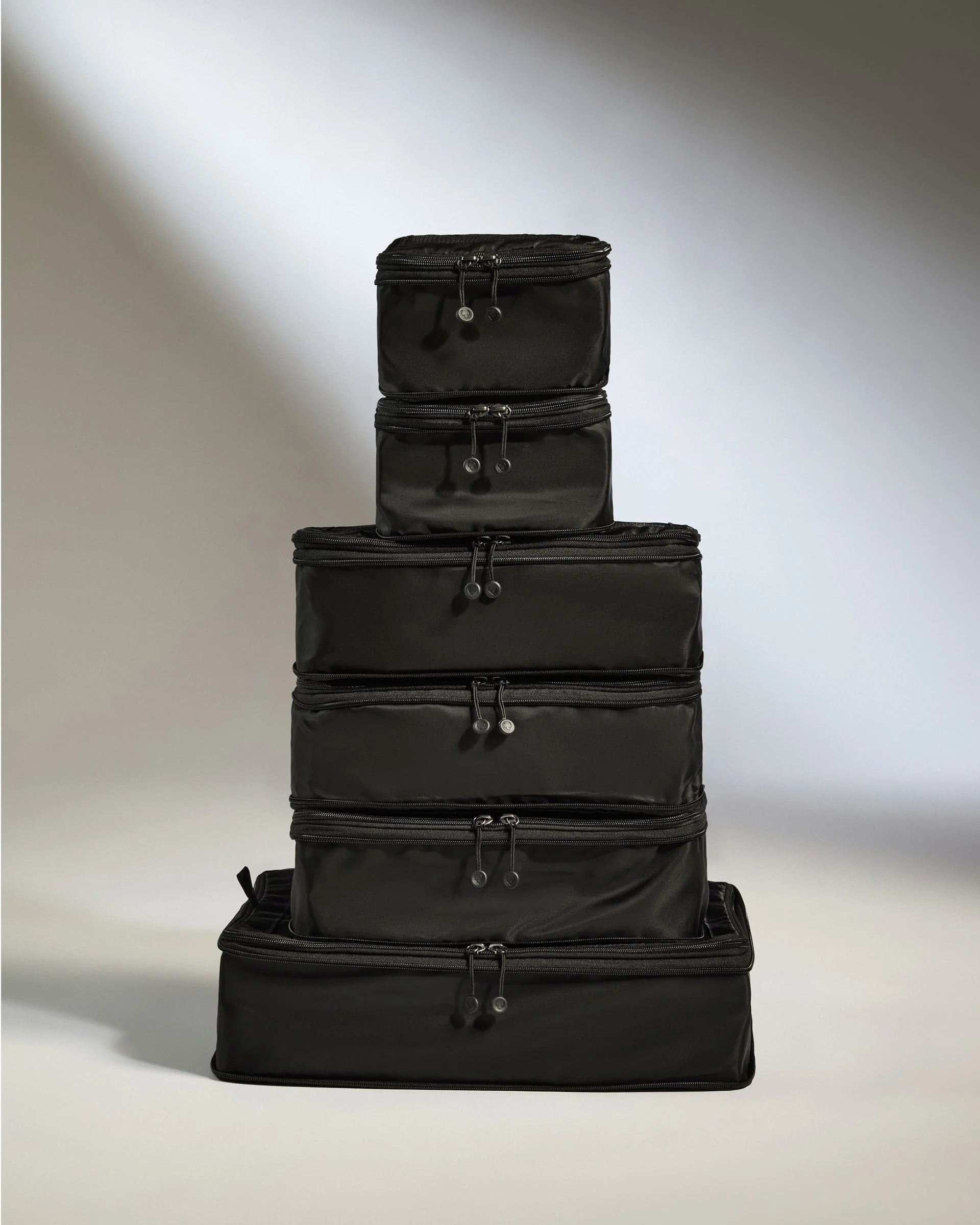Packing Cubes in Black - Set of 6 - Image 4