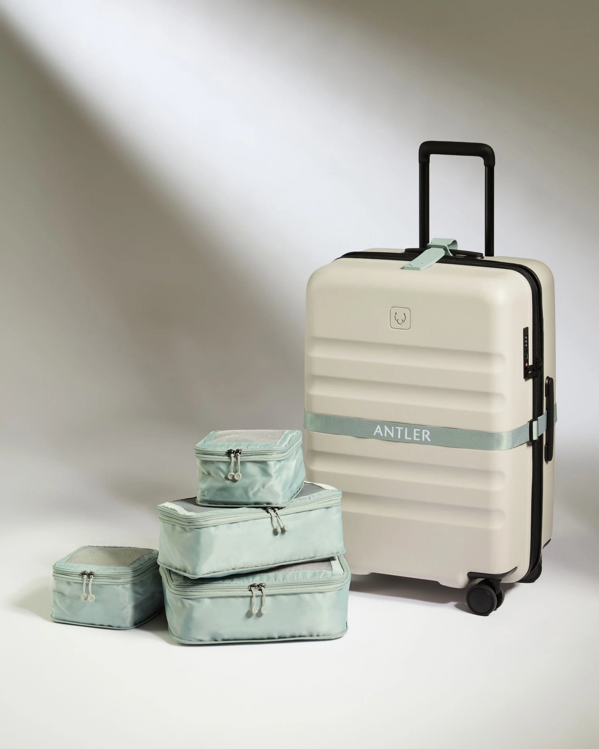 Packing Cubes in Mist Blue - Set of 4 - Image 5