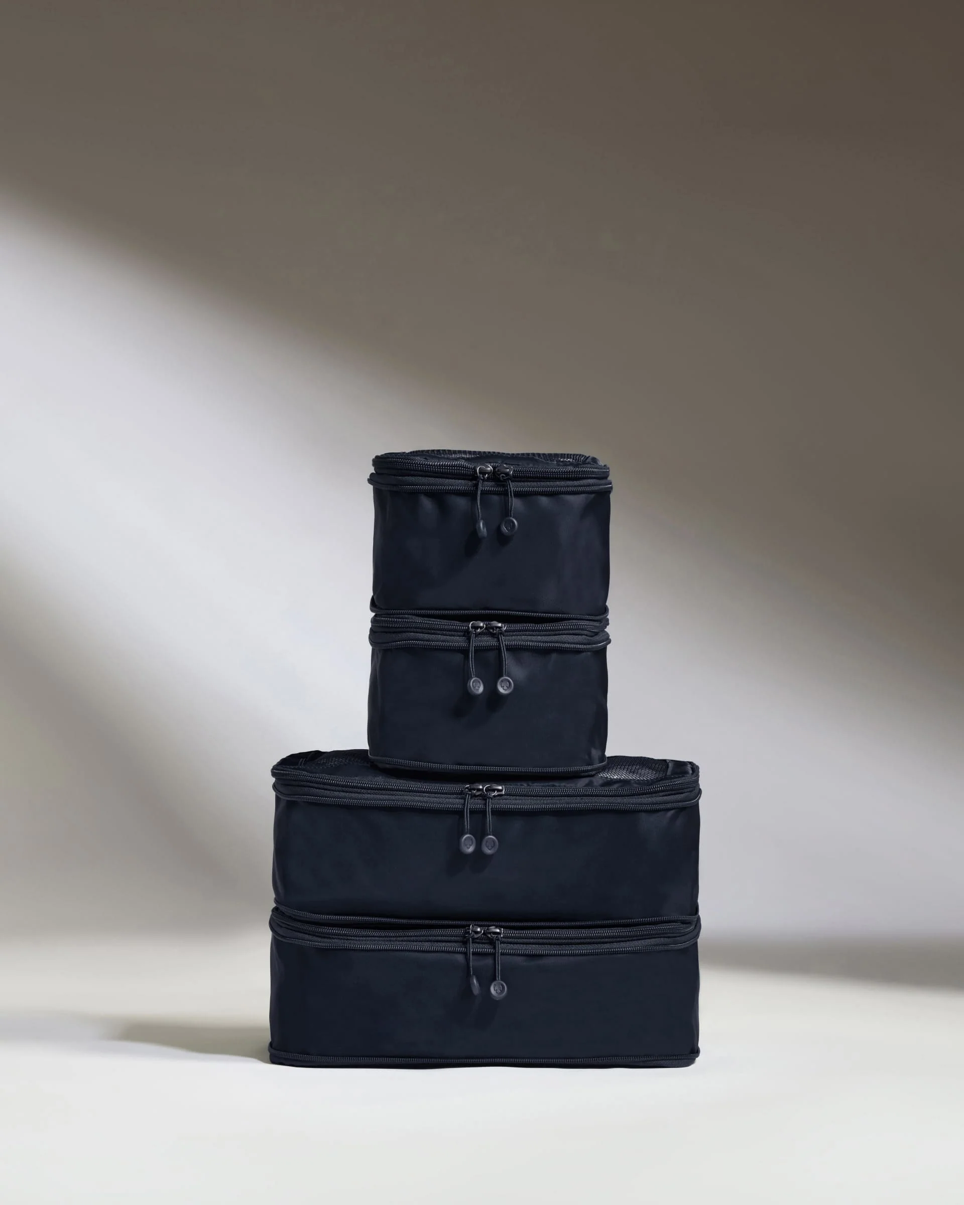 Packing Cubes in Navy Blue - Set of 4 - Image 6