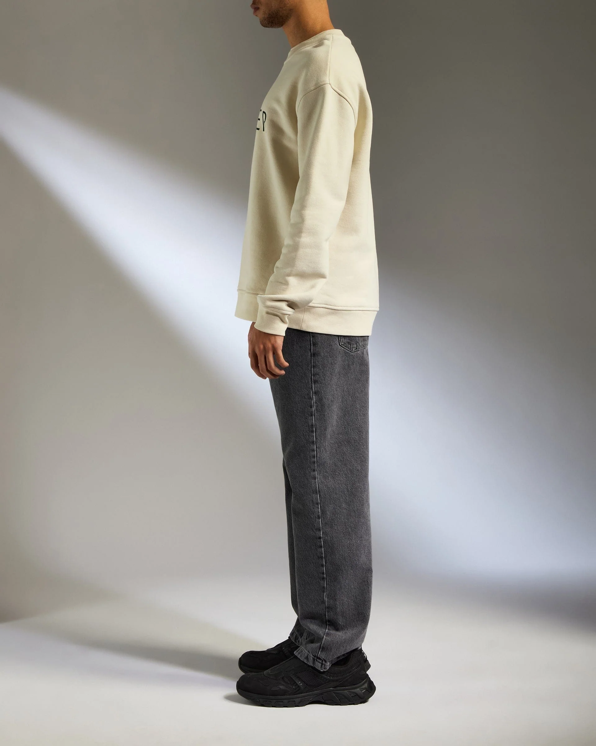 Travel Essential Sweatshirt in Cream - Image 6